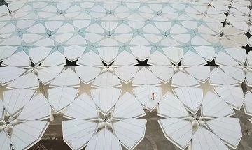 BEIJING WORLD GARDEN EXPO: 94 UMBRELLAS FOR RAINWATER COLLECTION BY PHOTOVOLTAIC POWER GENERATION